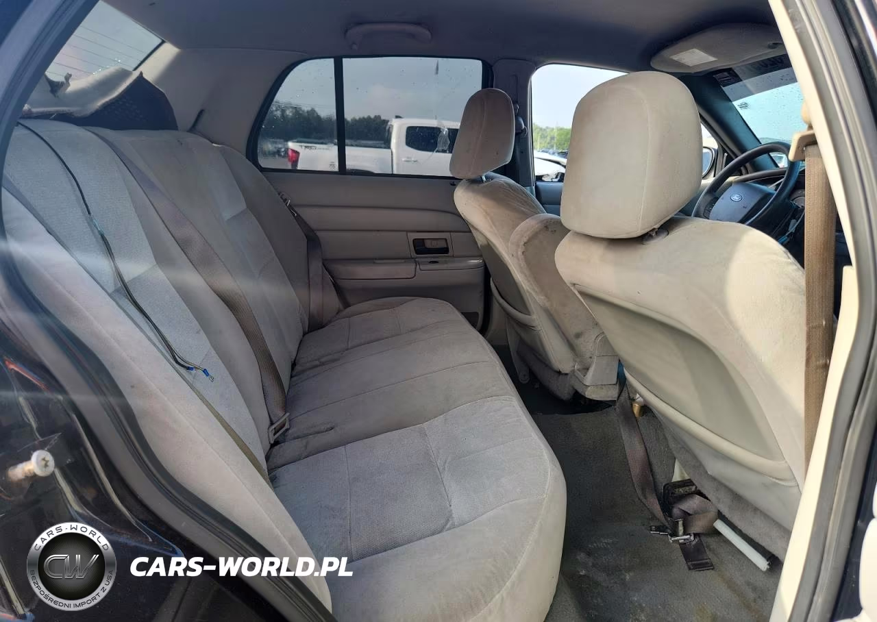 2005 Ford Crown Victoria VIN:2FAFP73W65X130913 - 10