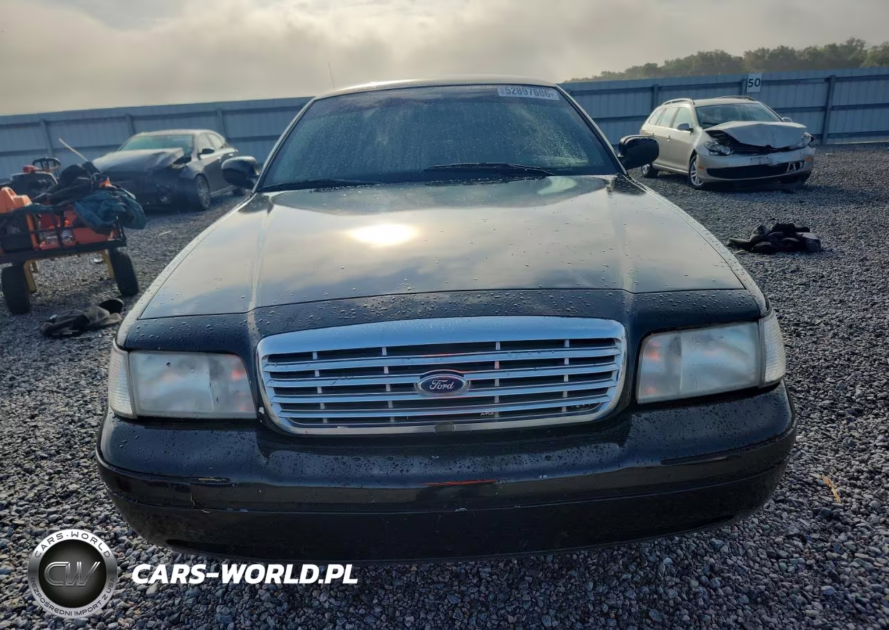 2005 Ford Crown Victoria VIN:2FAFP73W65X130913 - 5