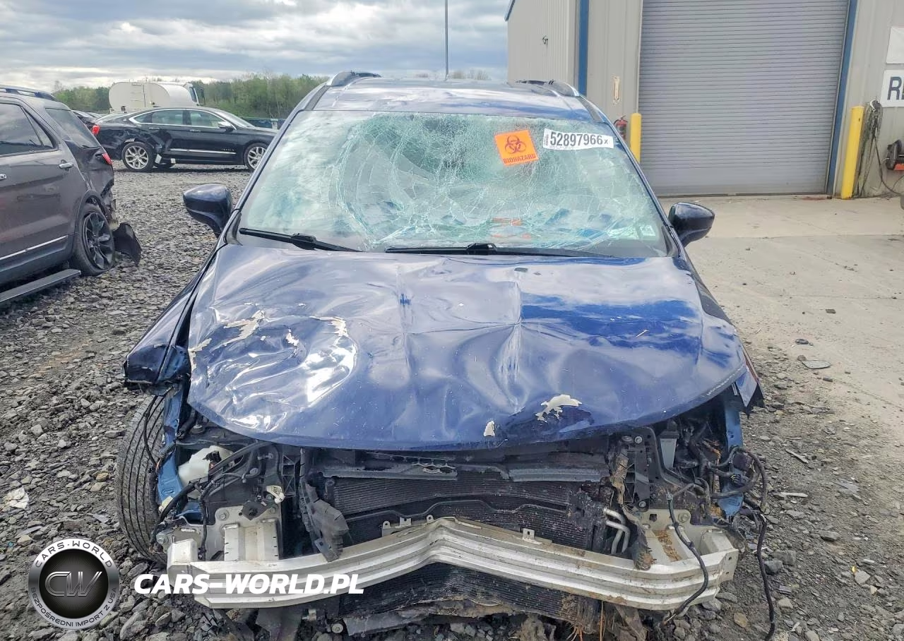 2019 Chrysler Pacifica Touring L VIN:2C4RC1BG1KR548869 - 5