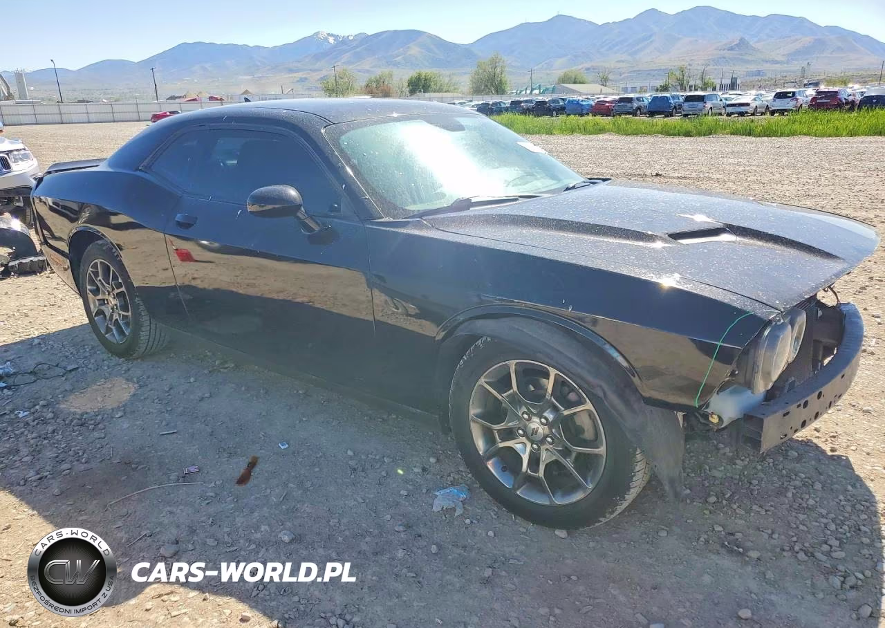 2017 Dodge Challenger Gt VIN:2C3CDZGG1HH601681 - 4
