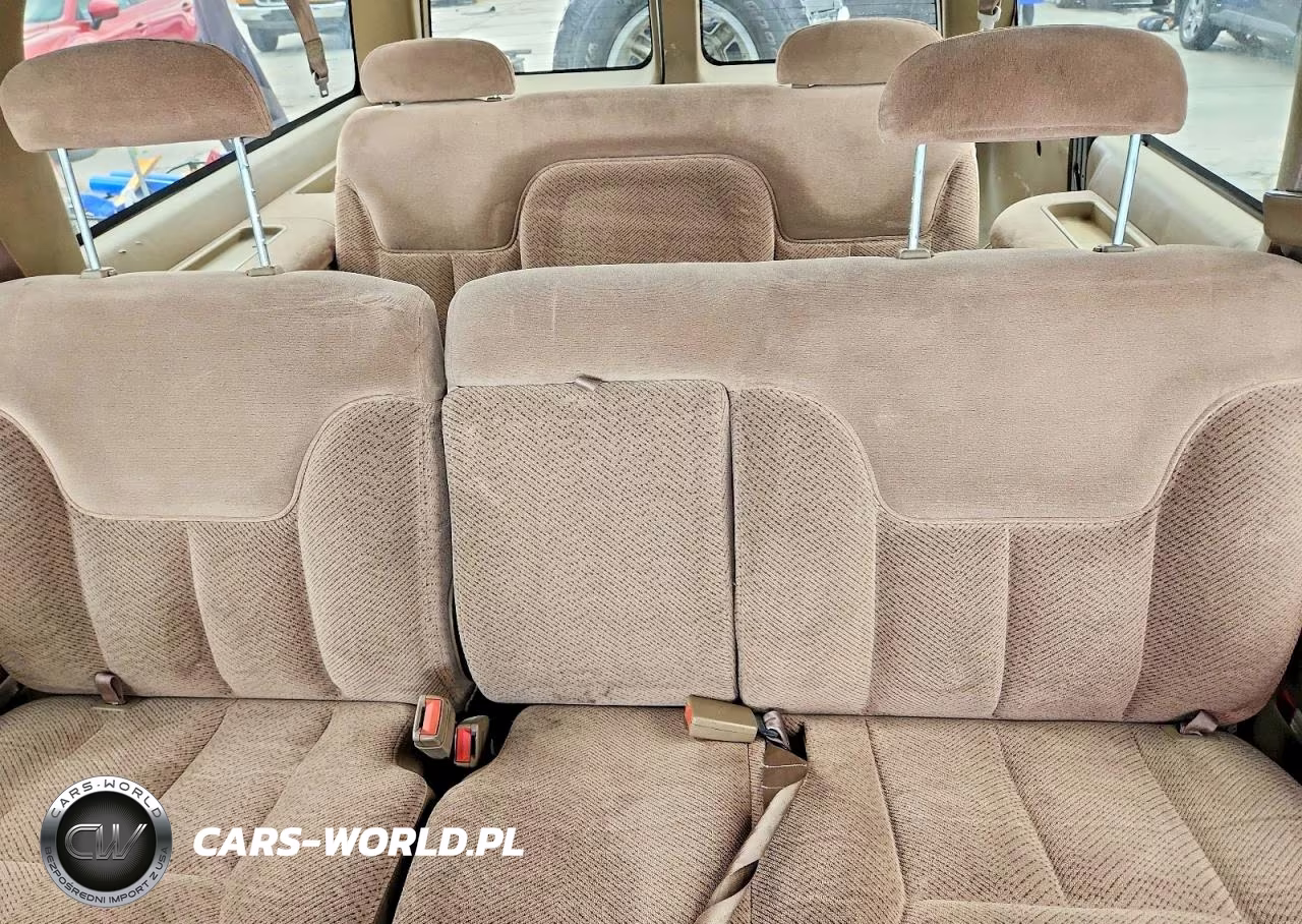 1995 Chevrolet Suburban K2500 VIN:1GNGK26F2SJ342392 - 10