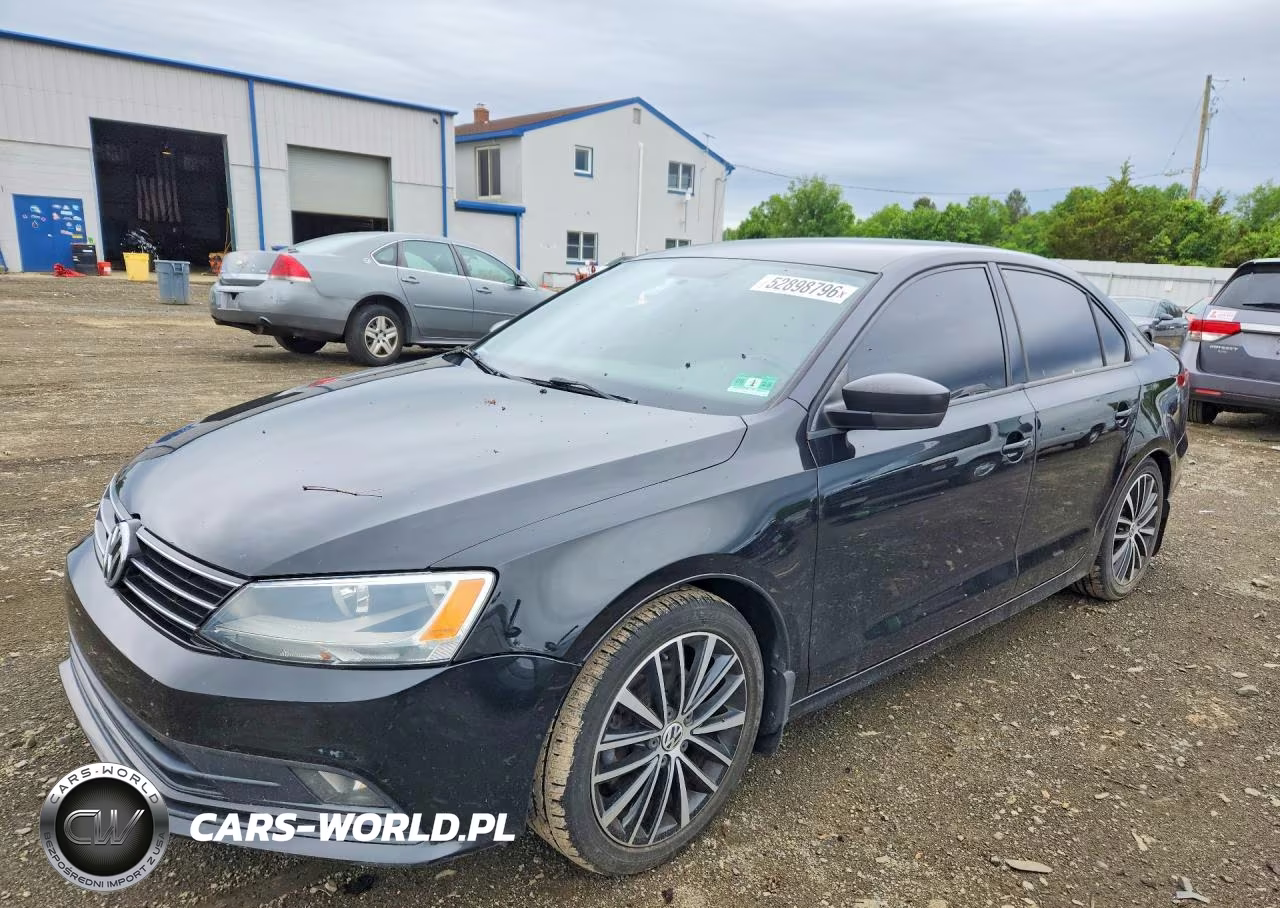 2016 Volkswagen Jetta Sport VIN:3VWD17AJ7GM237250 - 1