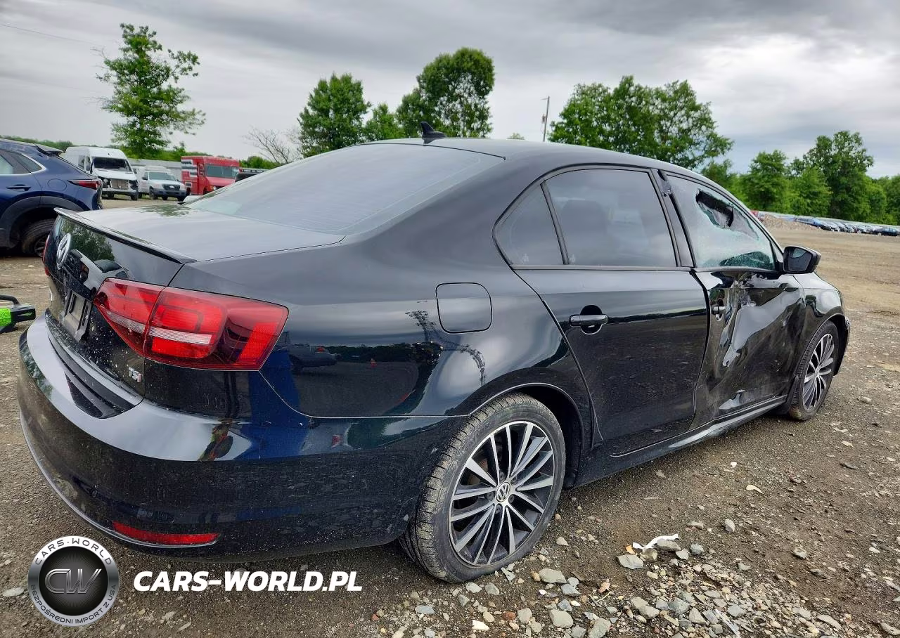 2016 Volkswagen Jetta Sport VIN:3VWD17AJ7GM237250 - 3
