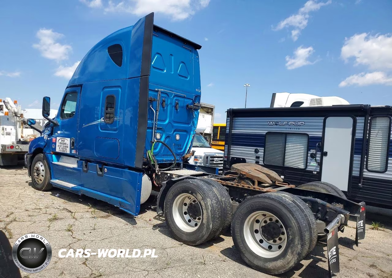 2020 Freightliner Cascadia 126 Semi Truck VIN:3AKJHHDR5LSLK0595 - 3