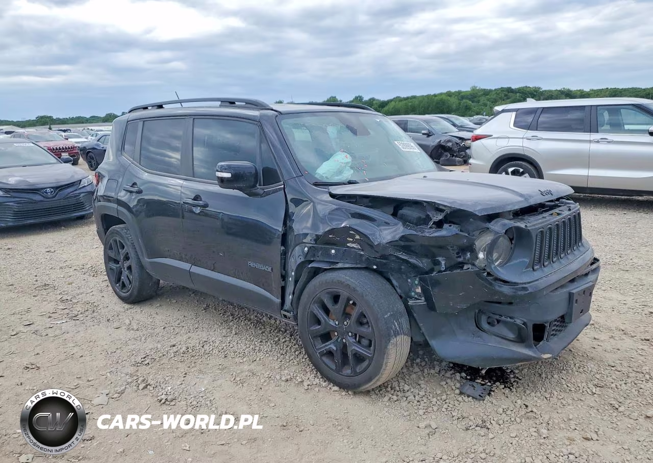2017 Jeep Renegade Latitude VIN:ZACCJABB4HPG38188 - 4