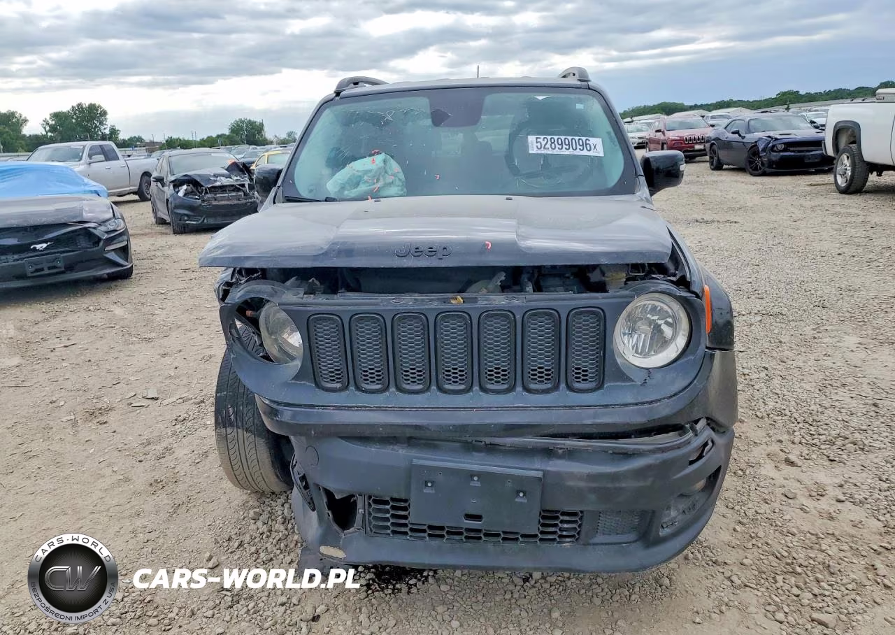 2017 Jeep Renegade Latitude VIN:ZACCJABB4HPG38188 - 5