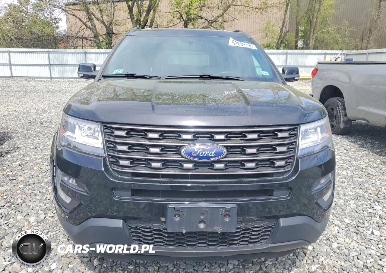 2017 Ford Explorer Xlt VIN:1FM5K8D80HGC87949 - 5