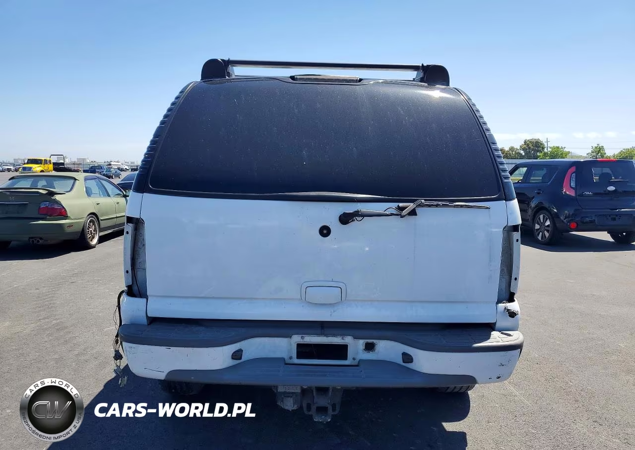 2002 Chevrolet Tahoe K1500 VIN:1GNEK13Z92R139260 - 6