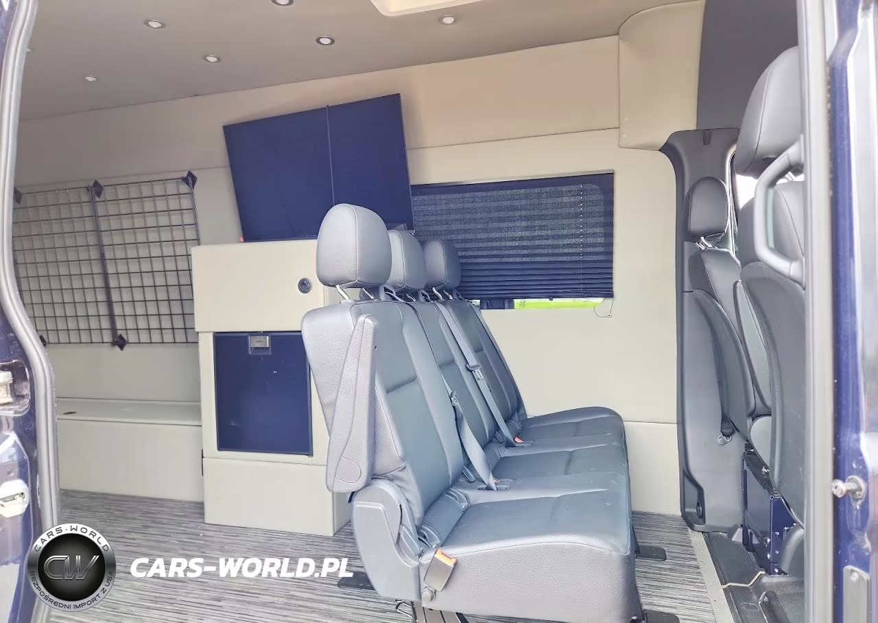 2024 Mercedes-Benz Sprinter 2500 VIN:W1W4NCVYXRT175990 - 10