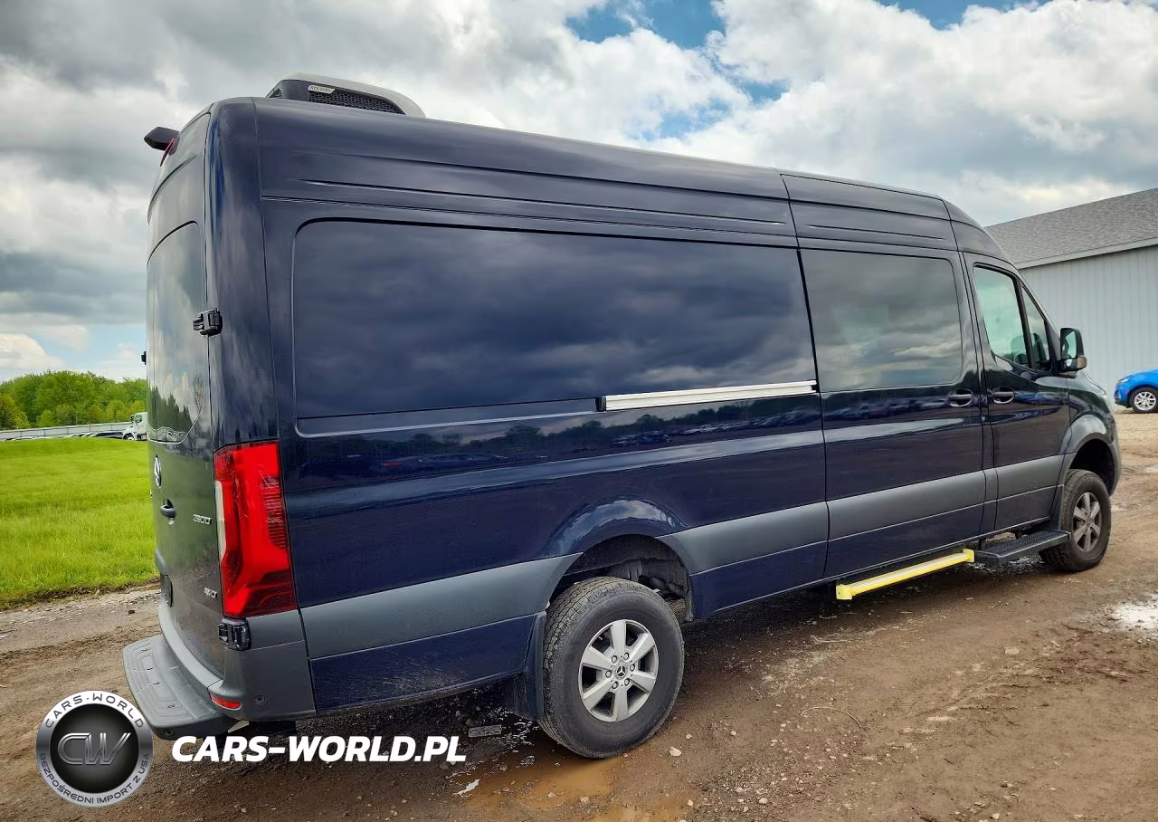 2024 Mercedes-Benz Sprinter 2500 VIN:W1W4NCVYXRT175990 - 3