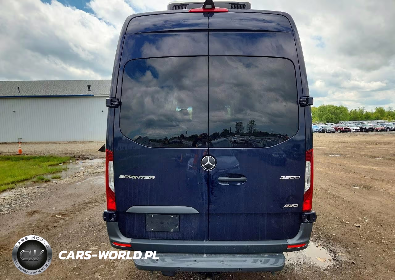 2024 Mercedes-Benz Sprinter 2500 VIN:W1W4NCVYXRT175990 - 6