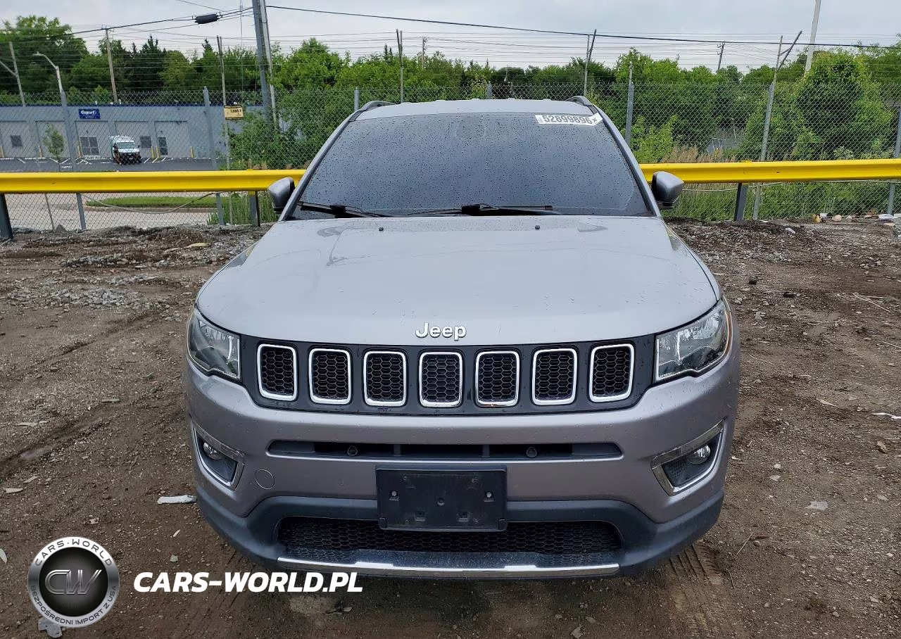 2019 Jeep Compass Limited VIN:3C4NJCCB1KT659941 - 5
