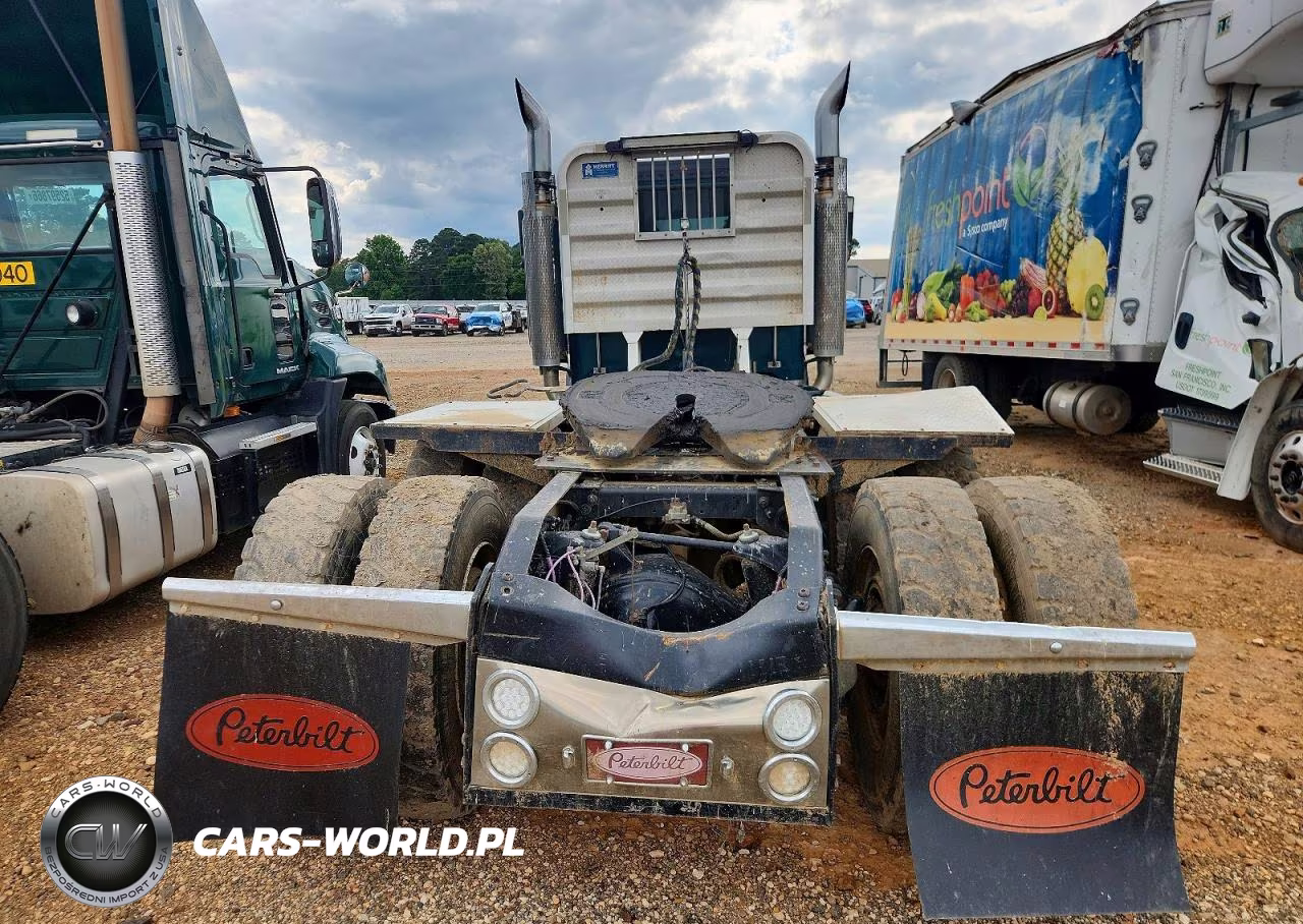 2007 Peterbilt 379 Semi Truck VIN:1XP5D49X37D746316 - 10