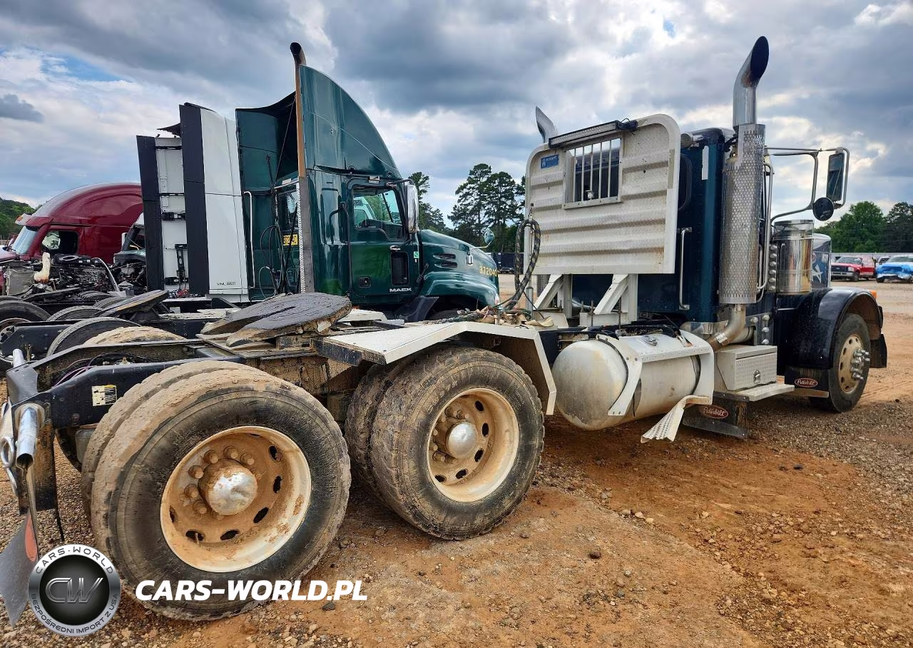2007 Peterbilt 379 Semi Truck VIN:1XP5D49X37D746316 - 3
