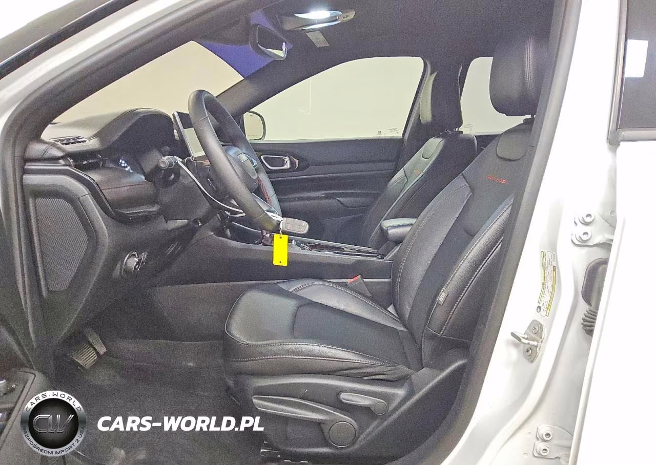 2024 Jeep Compass Trailhawk VIN:3C4NJDDN1RT582562 - 7