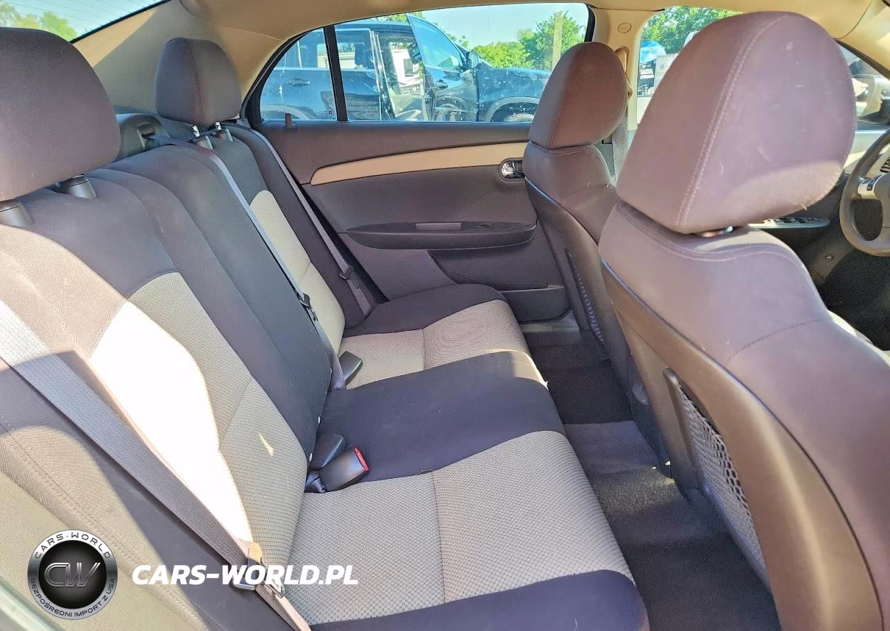 2010 Chevrolet Malibu Ls VIN:1G1ZA5E09AF313159 - 10