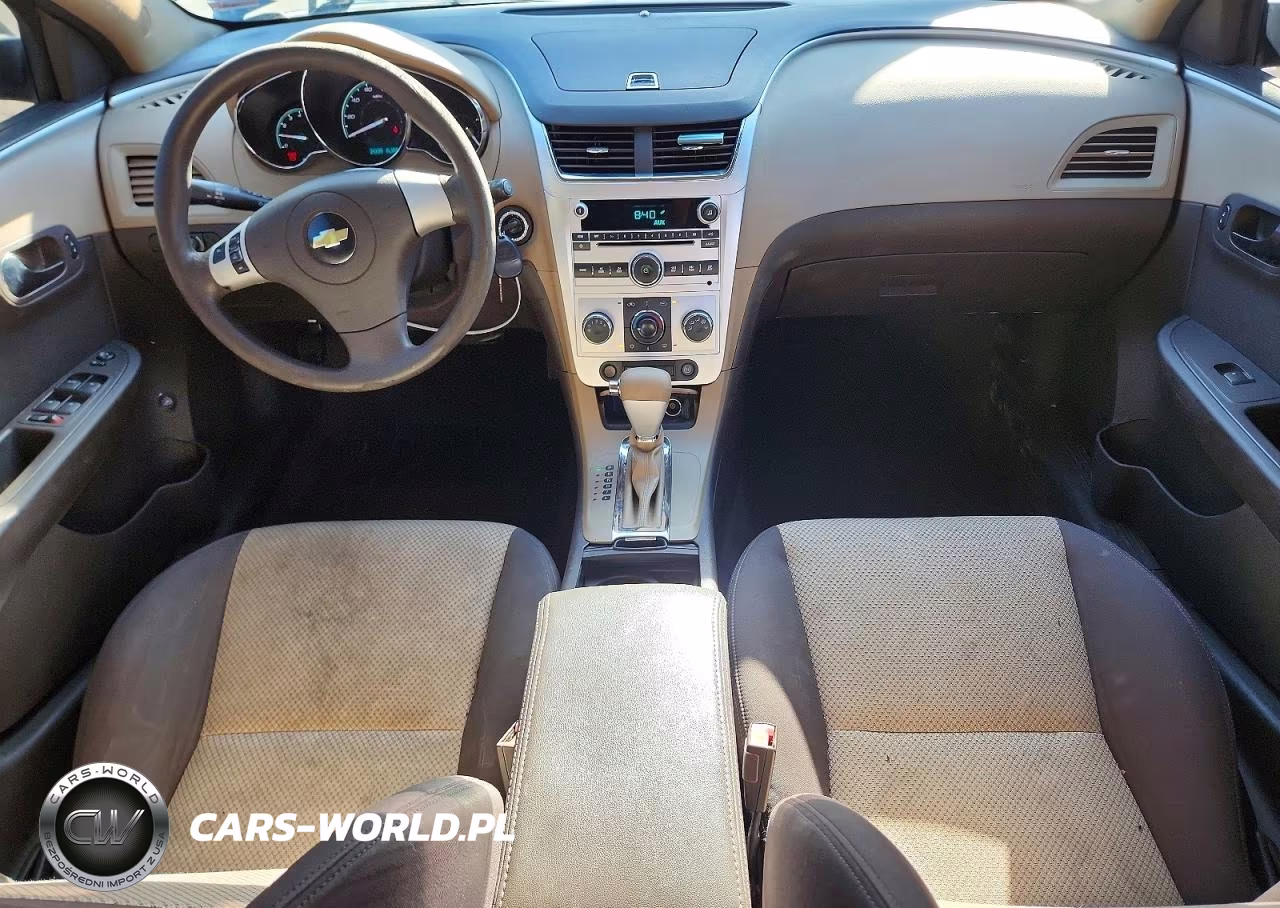 2010 Chevrolet Malibu Ls VIN:1G1ZA5E09AF313159 - 8