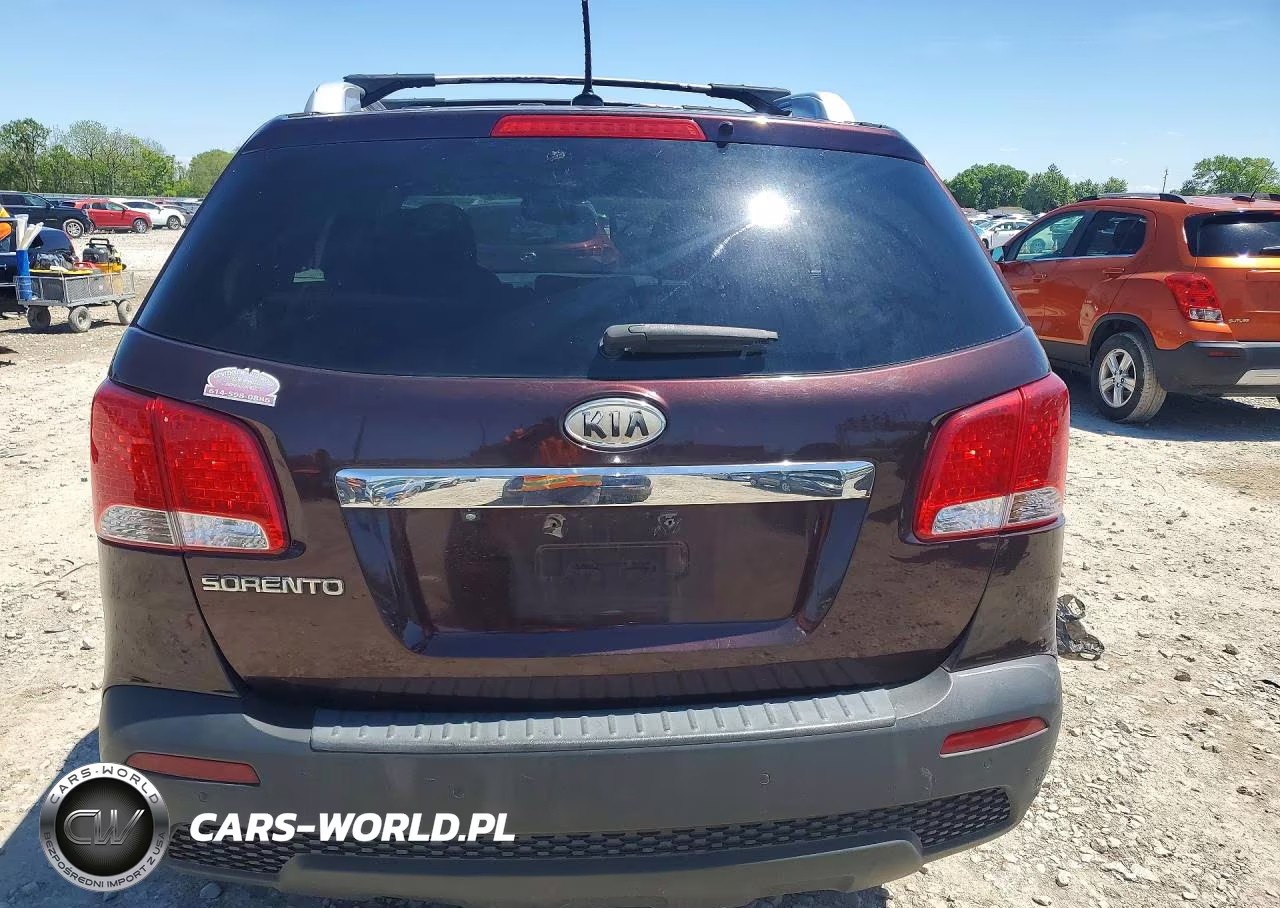 2011 Kia Sorento Lx VIN:5XYKTDA15BG186405 - 6
