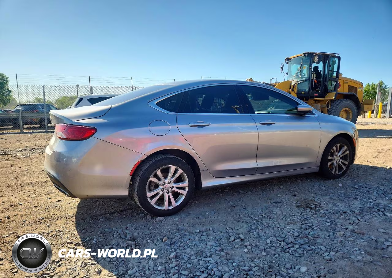 2016 Chrysler 200 Limited VIN:1C3CCCAG8GN155964 - 3
