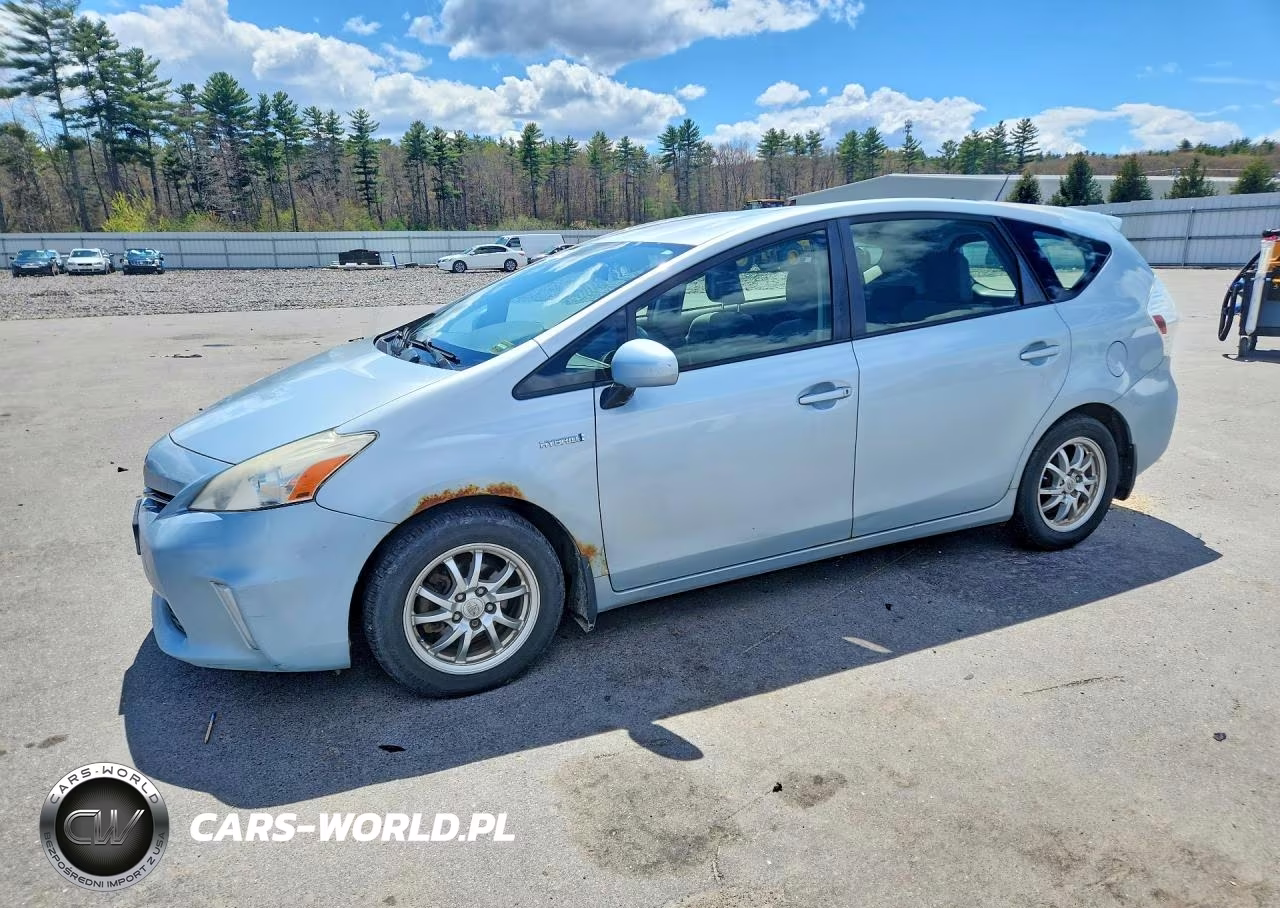 2012 Toyota Prius V Three