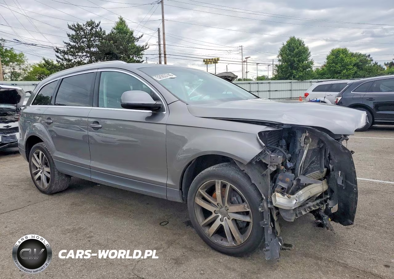 2013 Audi Q7 Premium Plus VIN:WA1LGAFE6DD016035 - 4