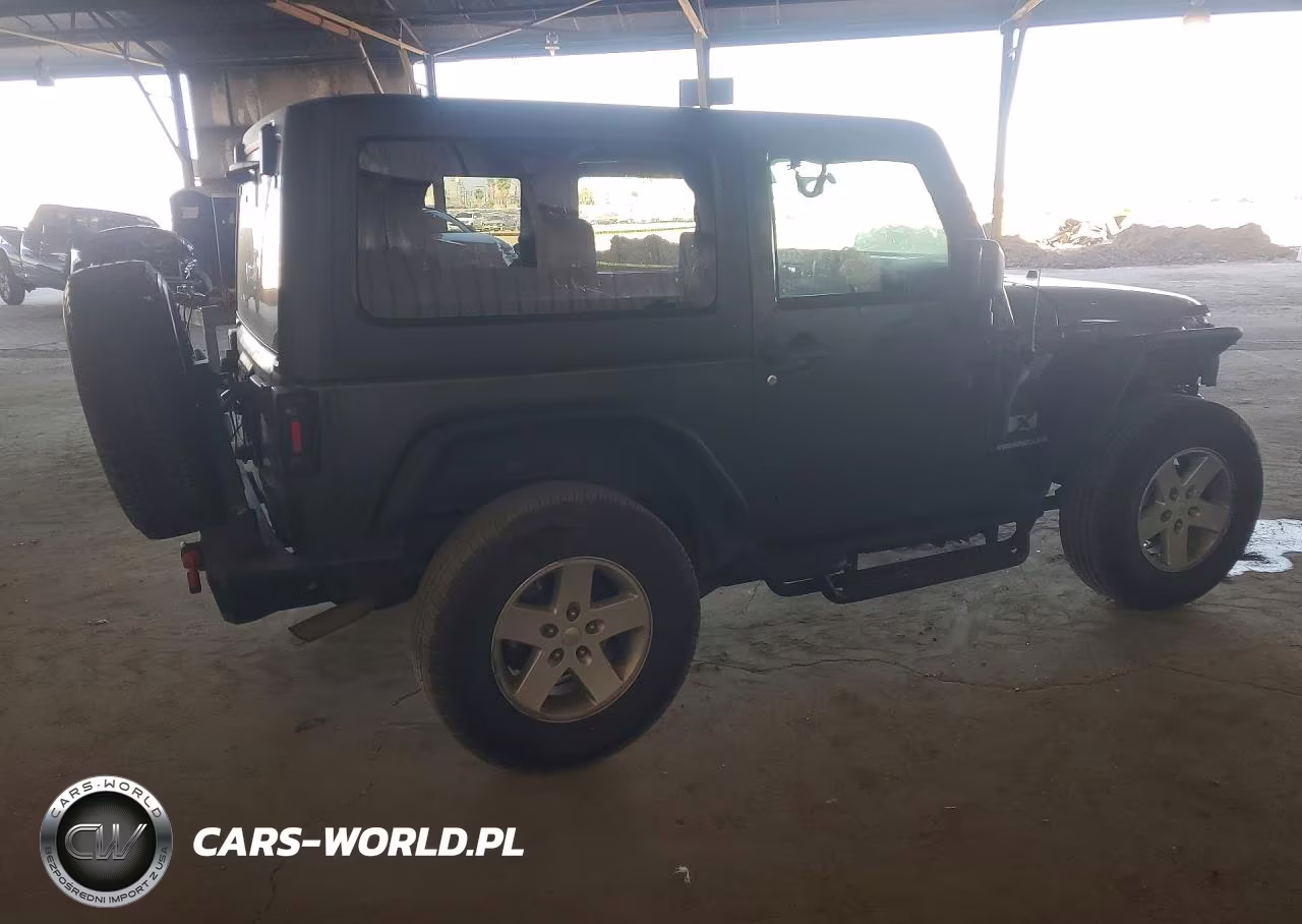 2009 Jeep Wrangler X VIN:1J4FA24139L725121 - 3