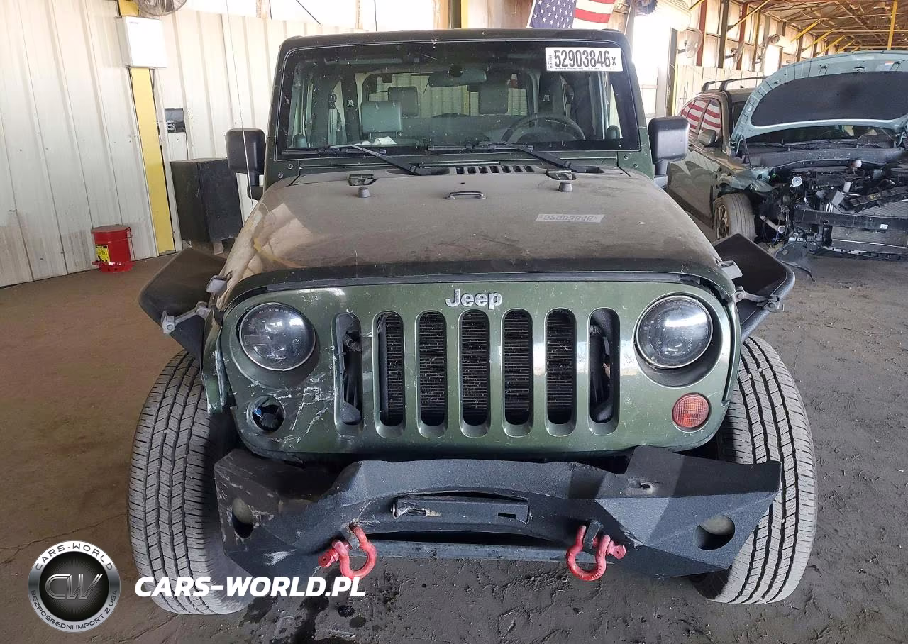 2009 Jeep Wrangler X VIN:1J4FA24139L725121 - 5