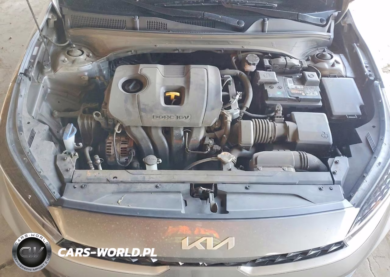 2024 Kia Forte Lxs VIN:3KPF24AD4RE723352 - 11