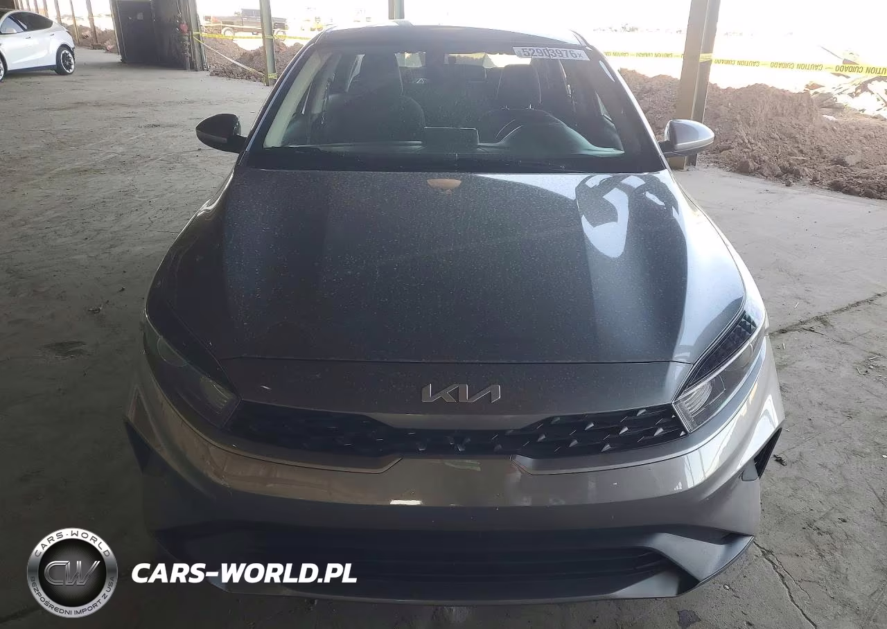 2024 Kia Forte Lxs VIN:3KPF24AD4RE723352 - 5