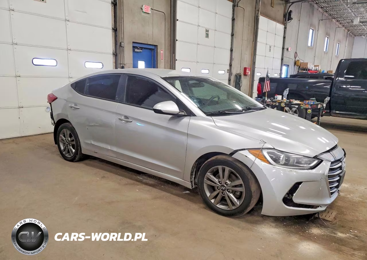 2017 Hyundai Elantra Se VIN:5NPD84LF9HH161110 - 4