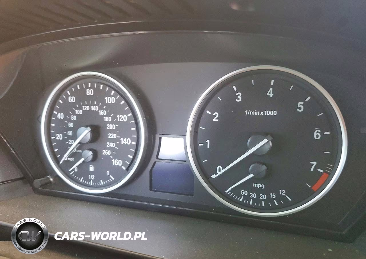 2008 BMW 528 I VIN:WBANU53558CT19562 - 9