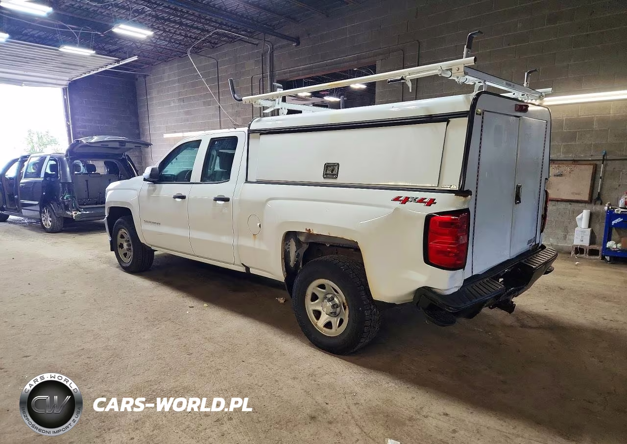 2018 Chevrolet Silverado K1500 VIN:1GCVKNEH1JZ217758 - 2