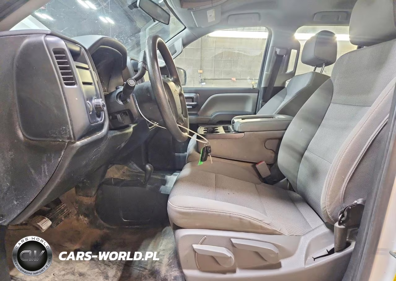 2018 Chevrolet Silverado K1500 VIN:1GCVKNEH1JZ217758 - 7