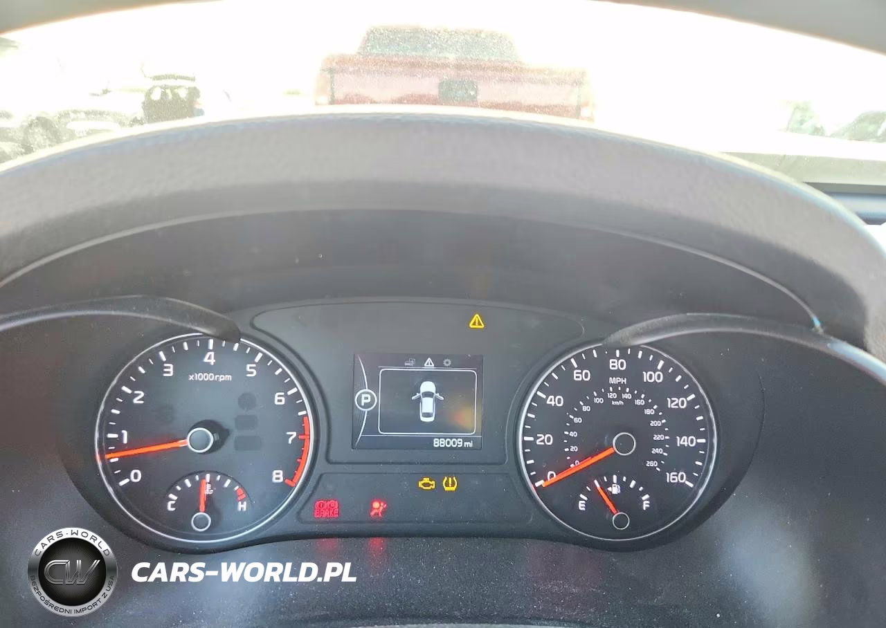 2016 Kia Optima Lx VIN:5XXGT4L30GG034788 - 9