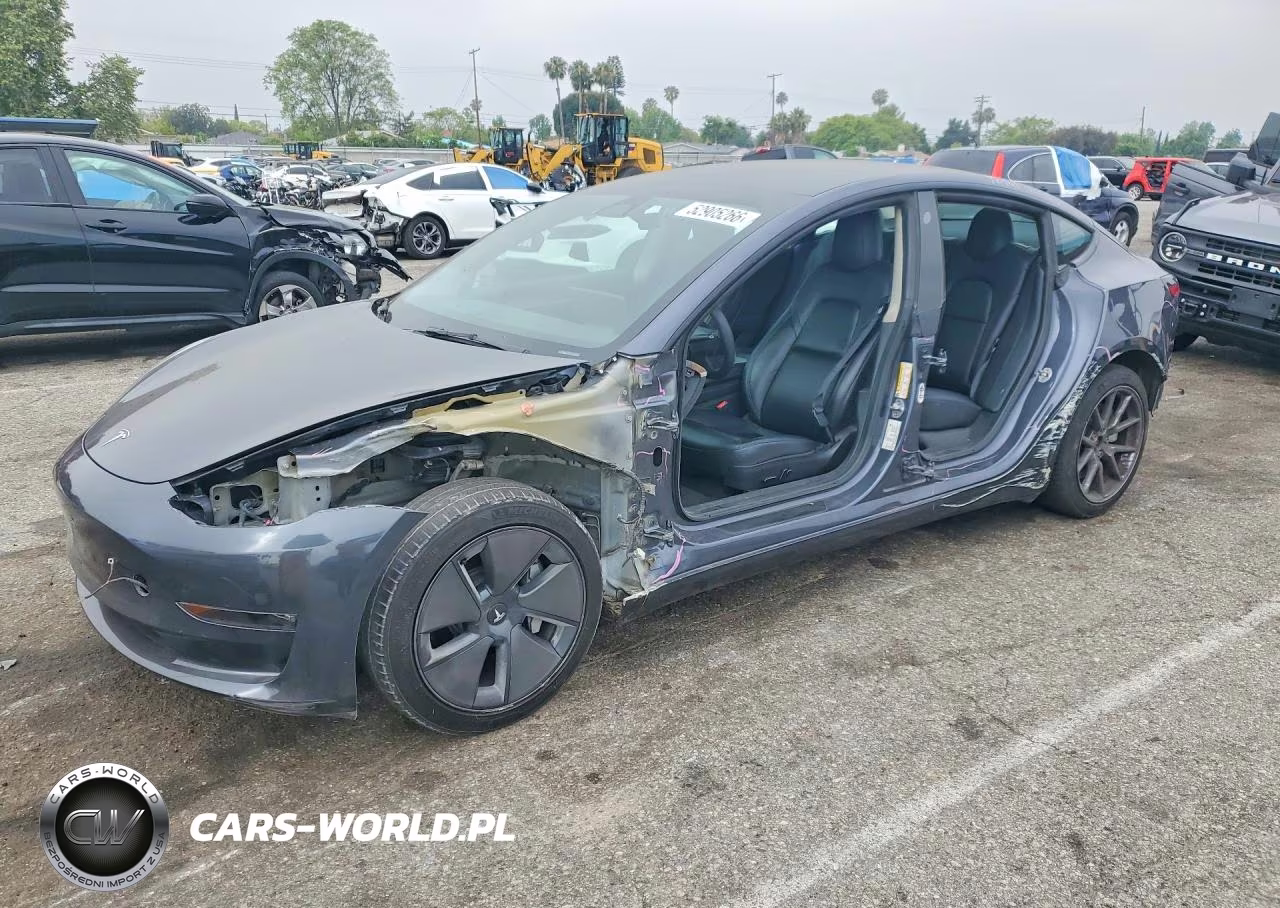 2023 Tesla Model 3 – zdjęcie 1 z 13