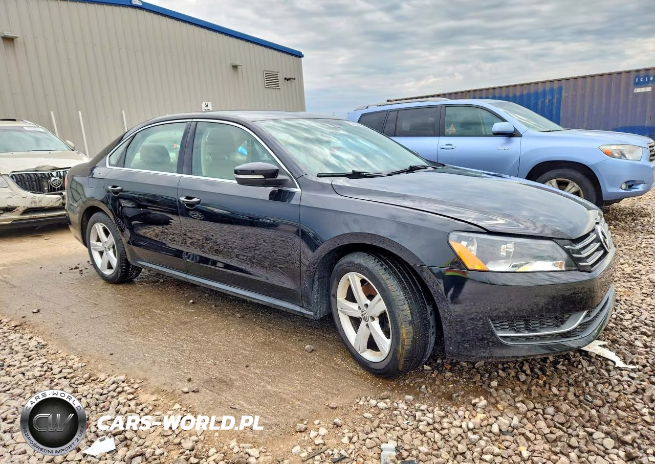 2013 Volkswagen Passat Se VIN:1VWBP7A39DC053982 - 4