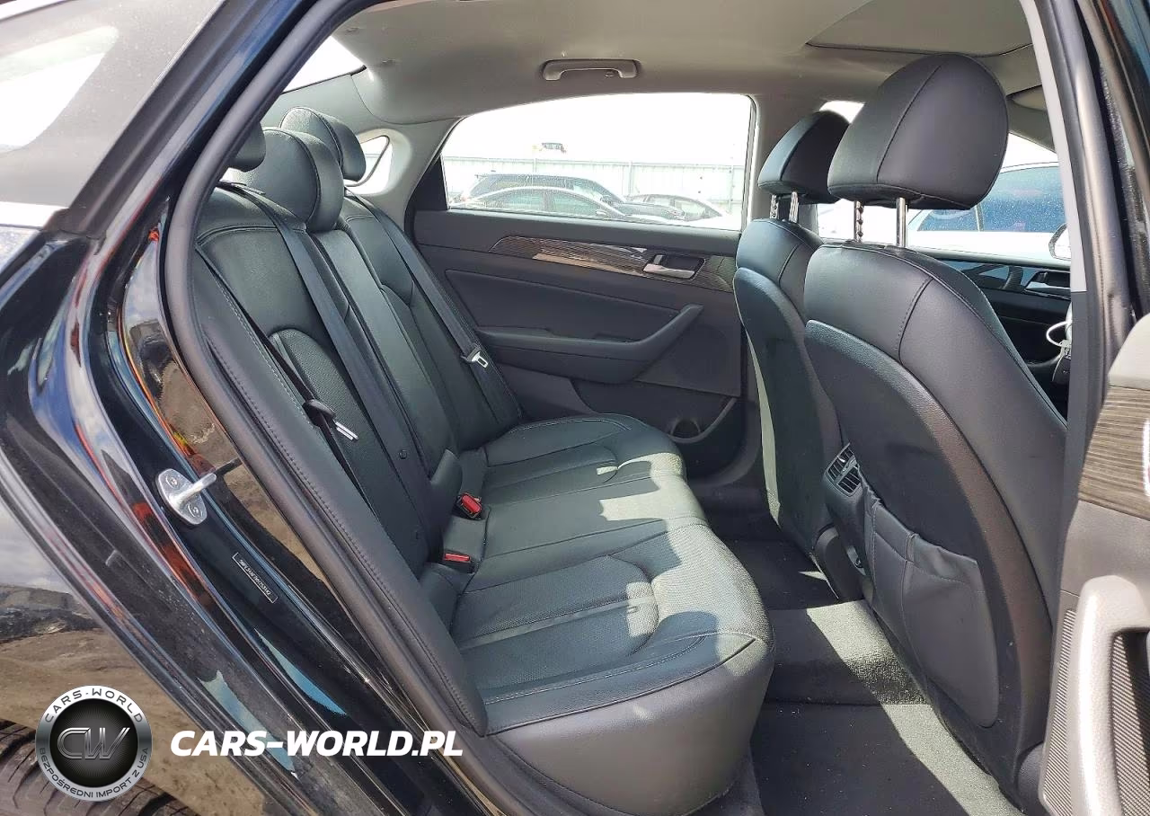 2019 Hyundai Sonata Limited VIN:5NPE34AF7KH753442 - 10