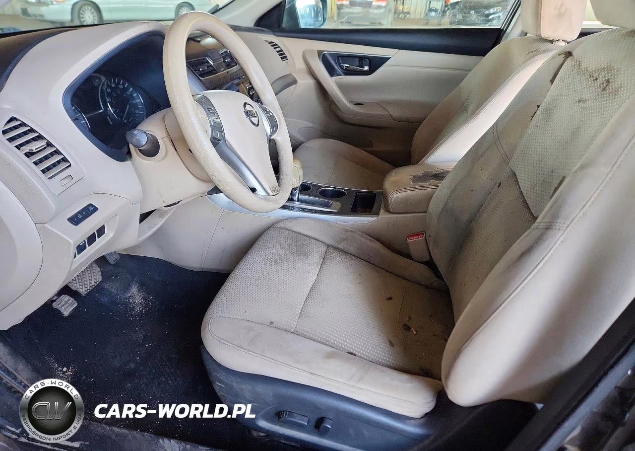 2015 Nissan Altima 2.5 S VIN:1N4AL3AP2FN861626 - 7