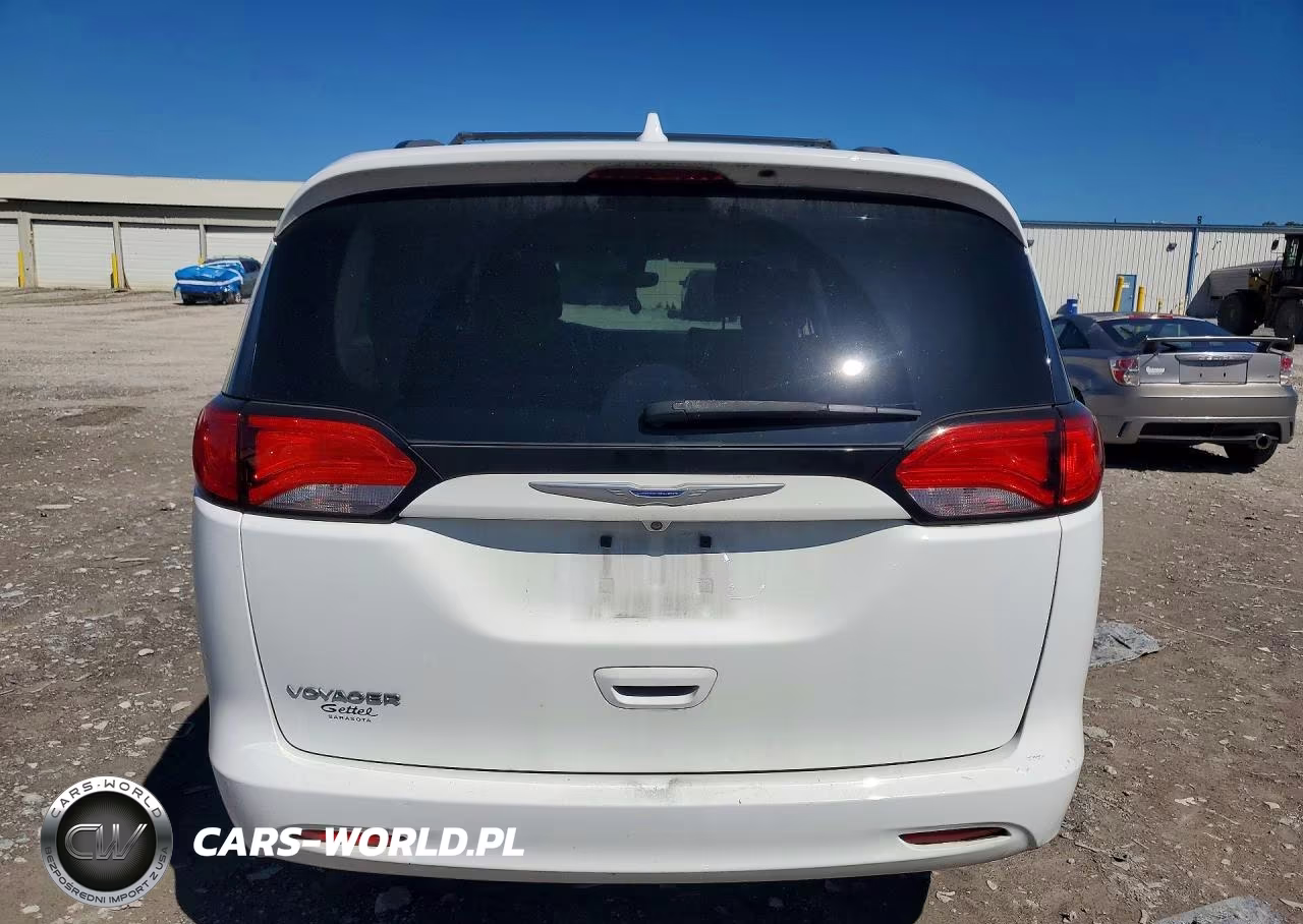 2020 Chrysler Voyager Lxi VIN:2C4RC1DG2LR156823 - 6