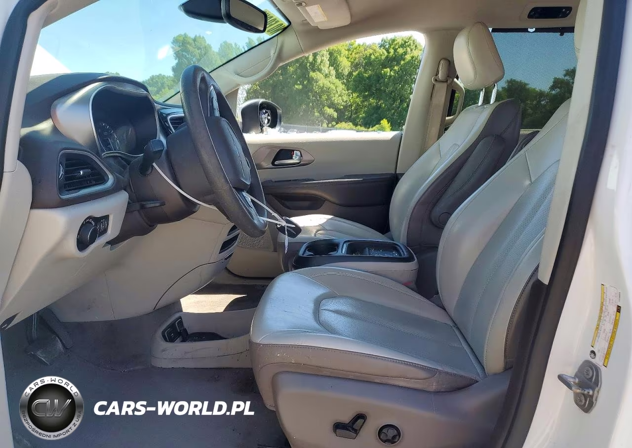 2020 Chrysler Voyager Lxi VIN:2C4RC1DG2LR156823 - 7