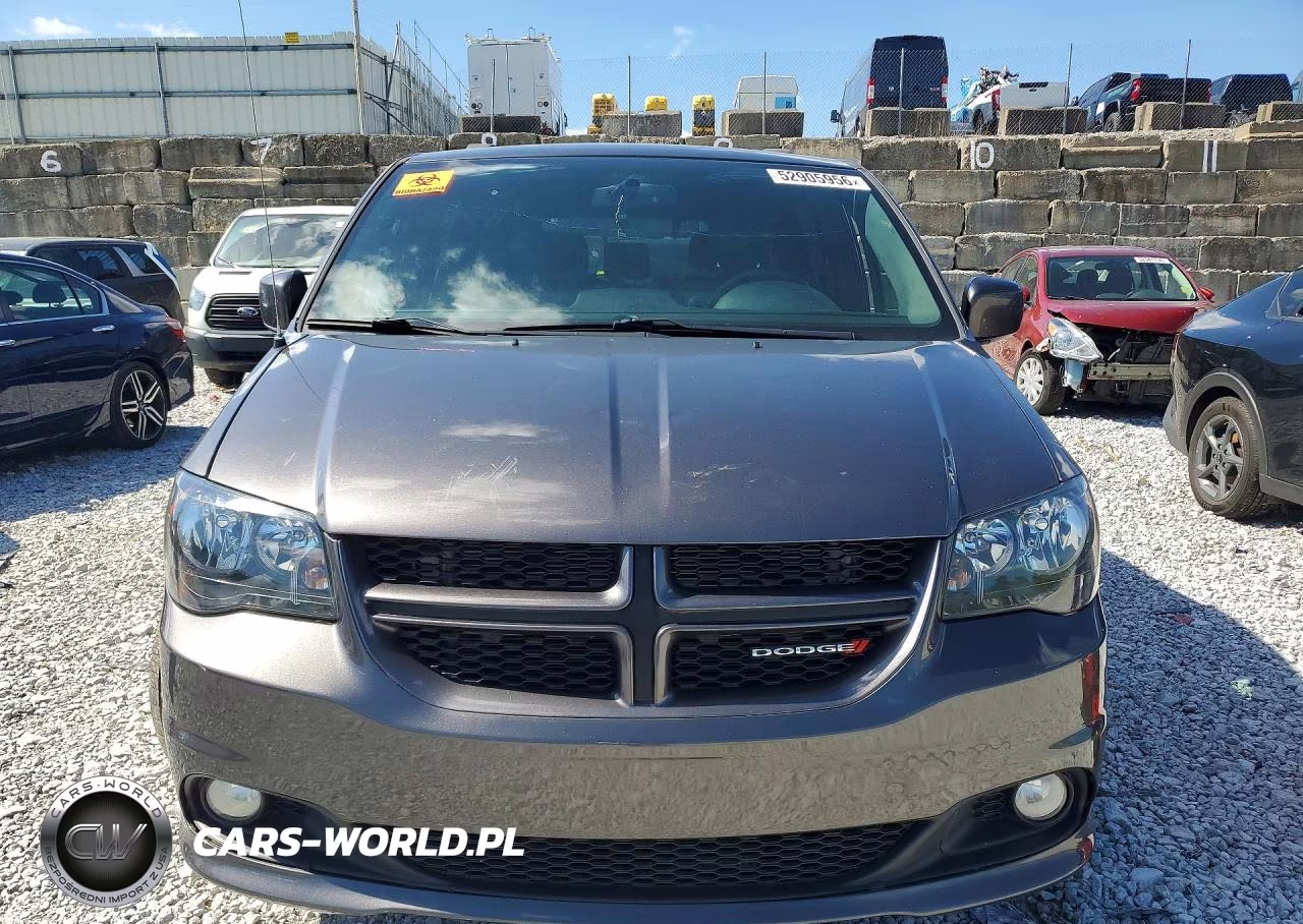 2017 Dodge Grand Caravan Gt VIN:2C4RDGEG4HR555335 - 5