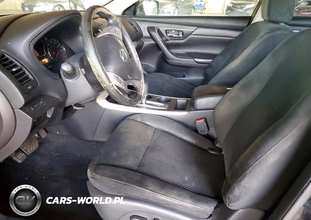 2015 Nissan Altima 2.5 S VIN:1N4AL3AP4FN403215 - 7