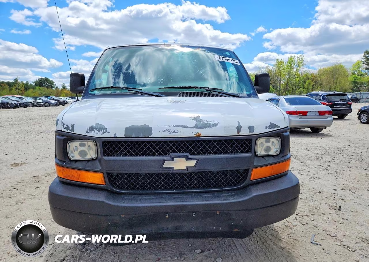 2010 Chevrolet Express G1500 VIN:1GCUGADX3A1163862 - 5