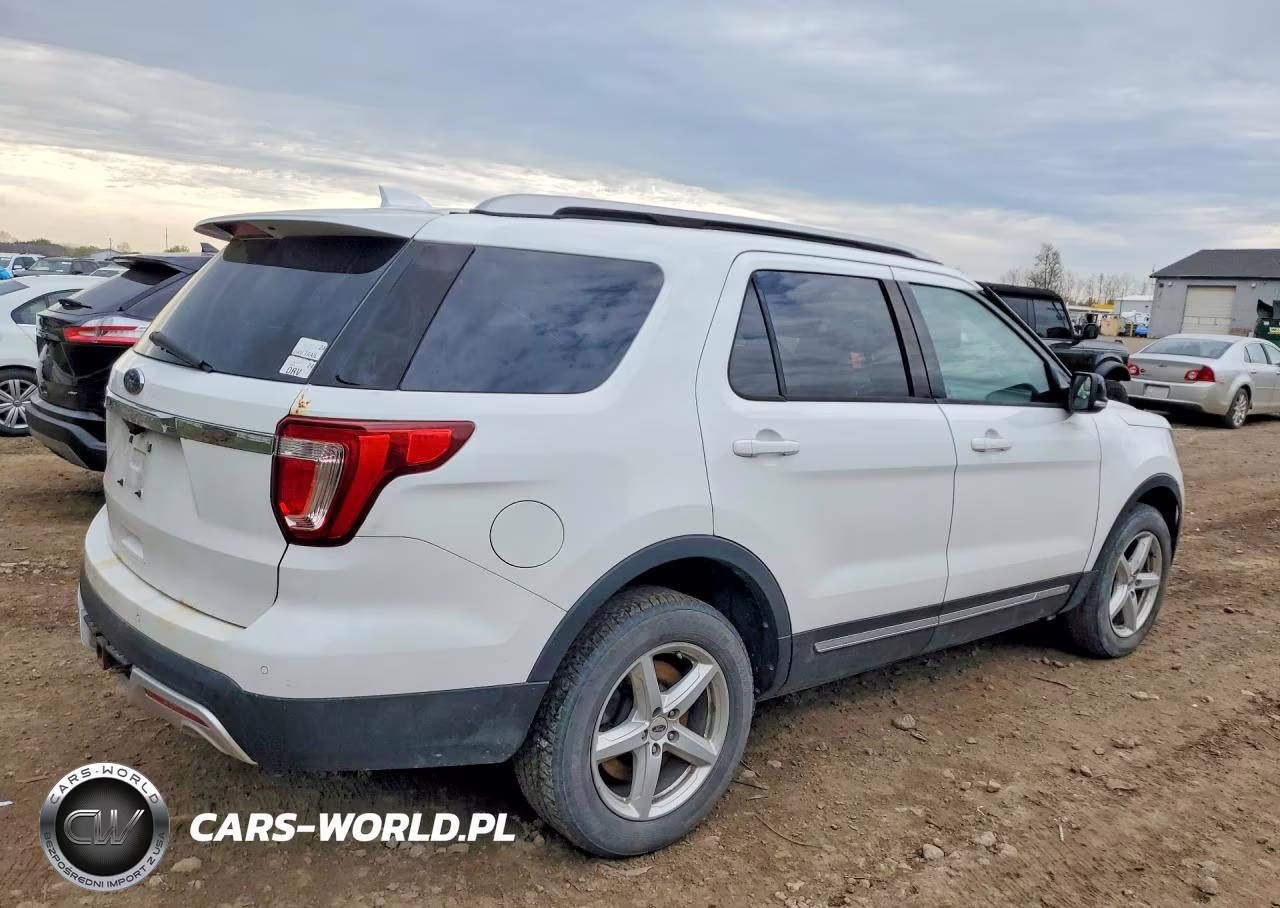 2016 Ford Explorer Xlt VIN:1FM5K8D87GGA39499 - 3