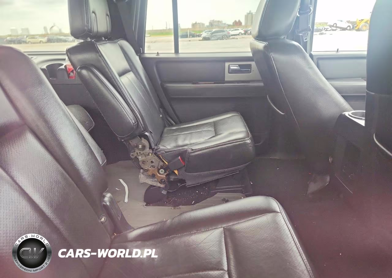 2010 Ford Expedition Limited VIN:1FMJU2A58AEA48084 - 11