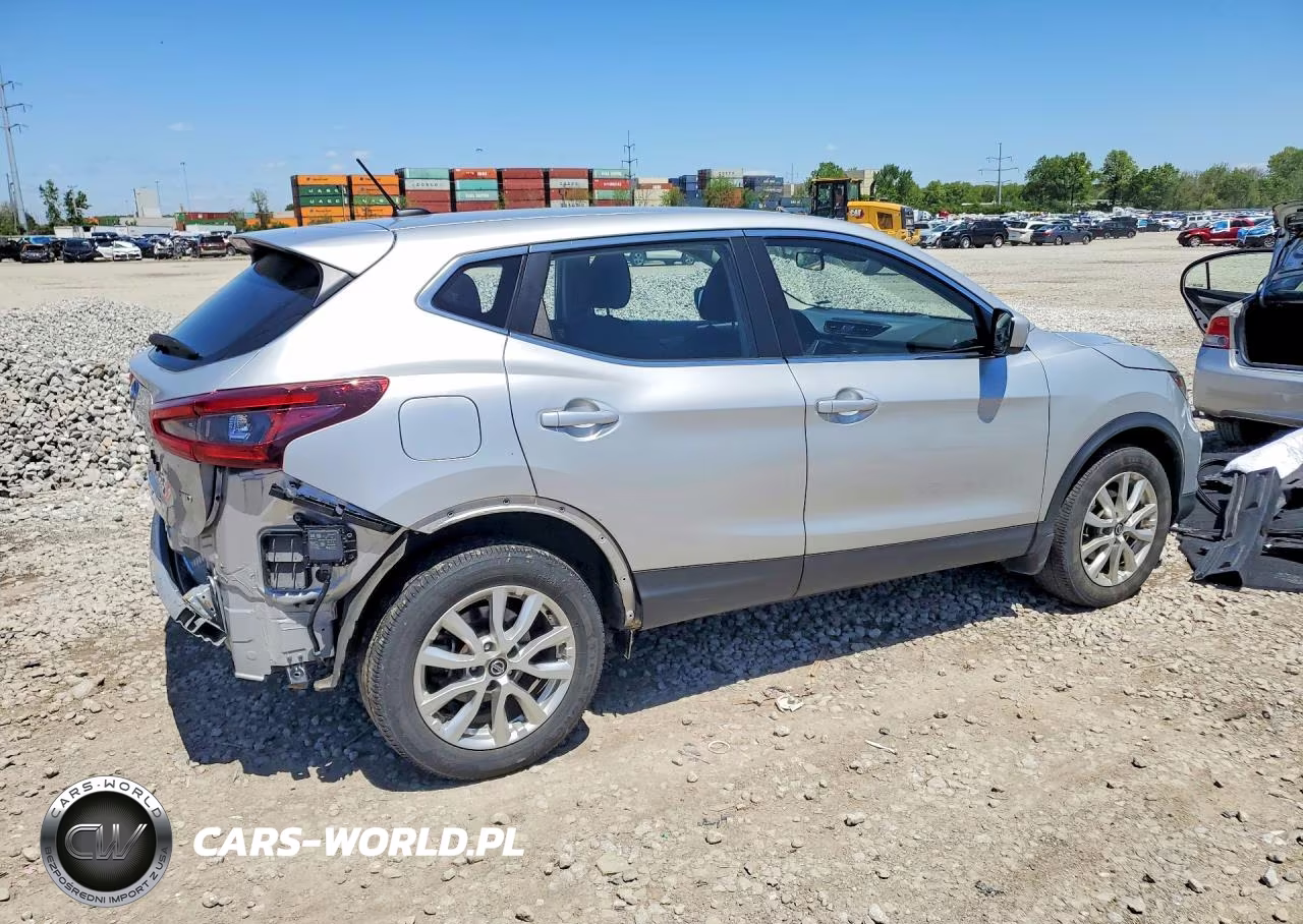 2021 Nissan Rogue Sport S VIN:JN1BJ1AW4MW447189 - 3