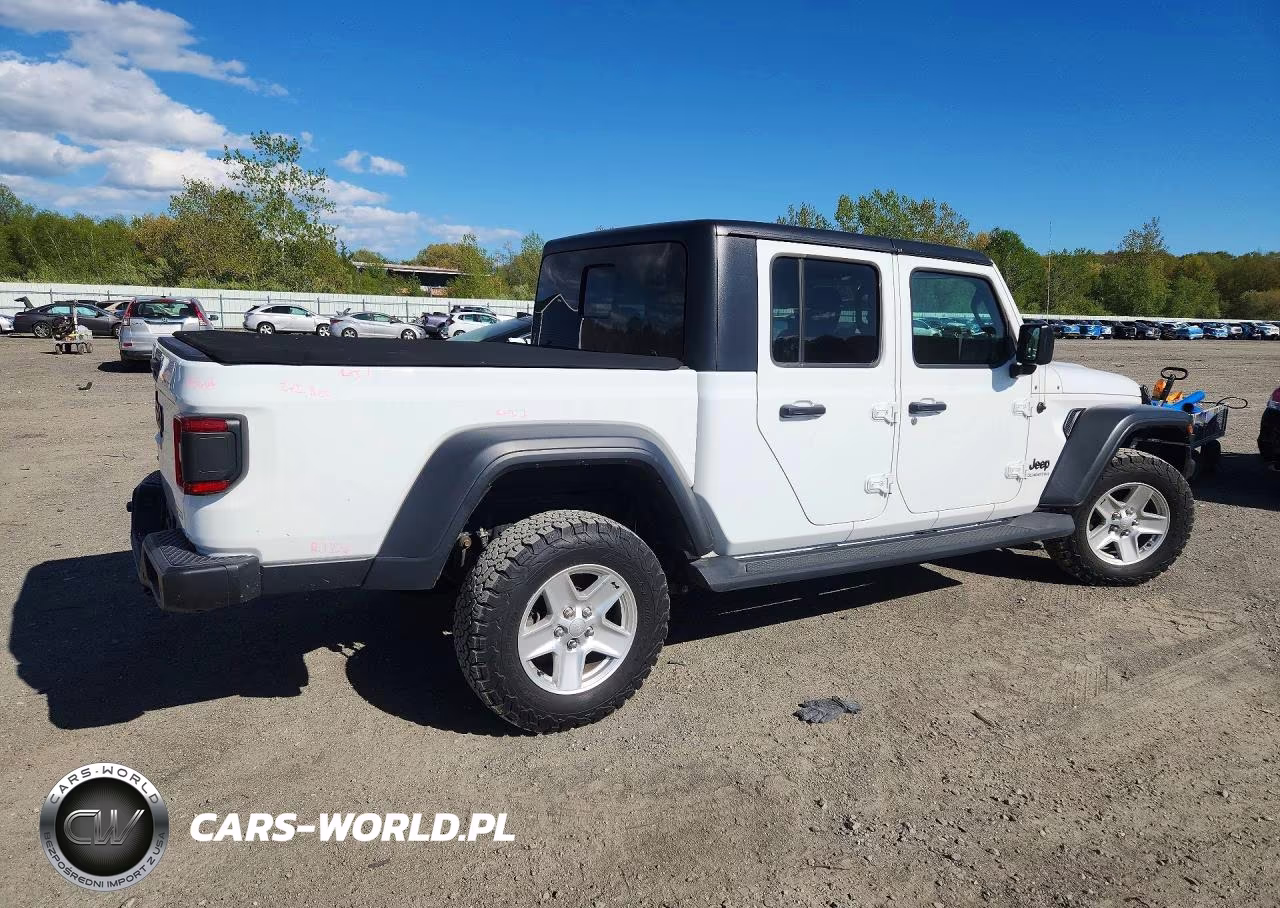2020 Jeep Gladiator Sport VIN:1C6HJTAG6LL121512 - 3