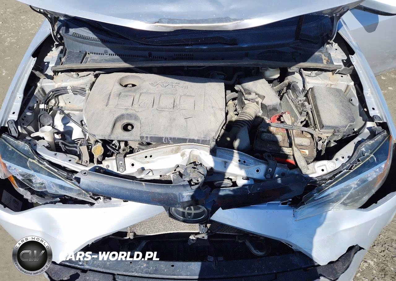 2017 Toyota Corolla Le VIN:5YFBURHE1HP639698 - 11