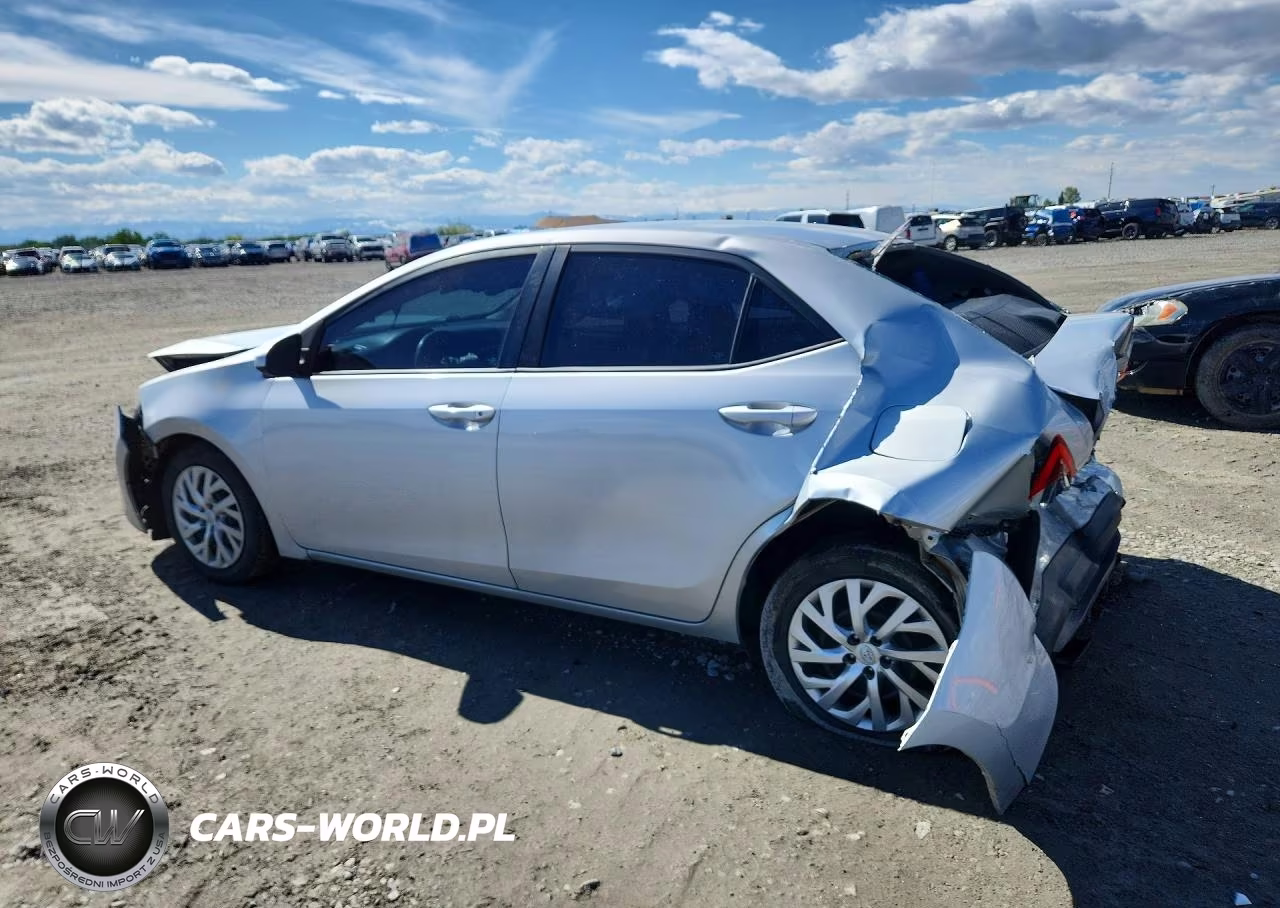 2017 Toyota Corolla Le VIN:5YFBURHE1HP639698 - 2