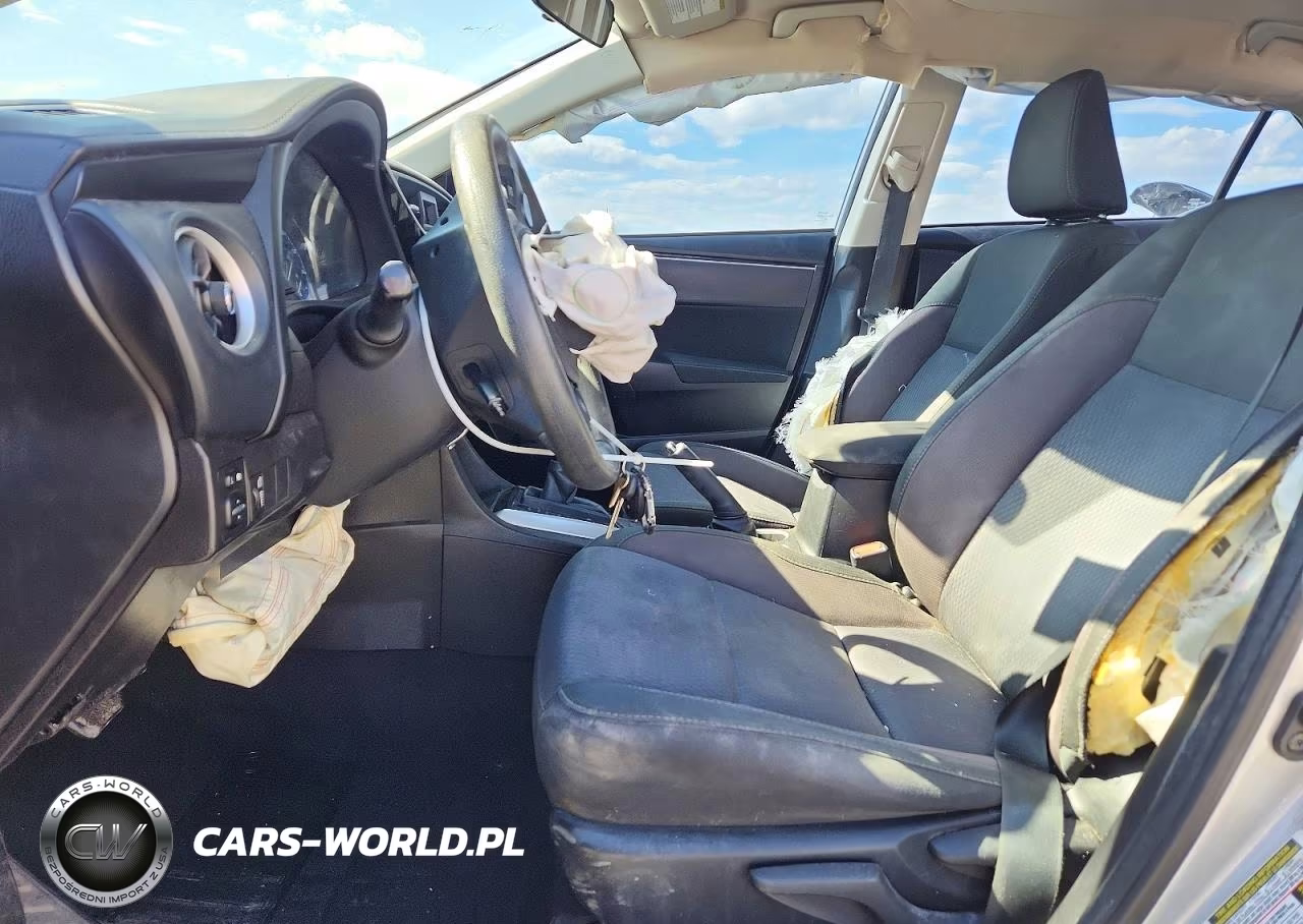 2017 Toyota Corolla Le VIN:5YFBURHE1HP639698 - 7